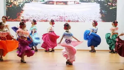 Ballet Folclórico de la UNACH